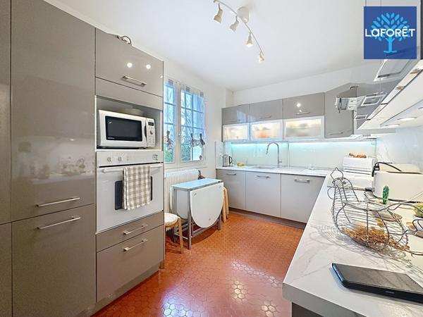 Achat maison près de BERNAY - 7 pièce(s) - 180 m² - 299 000 €