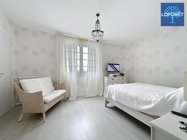 Achat maison près de BERNAY - 7 pièce(s) - 180 m² - 299 000 €