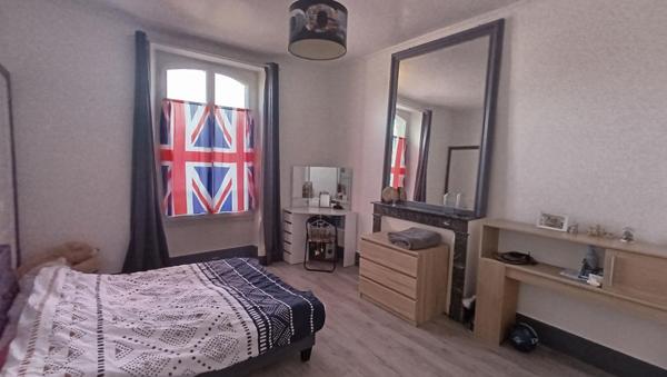 Maison de Maître Anglure 8 pièce(s) 180 m2