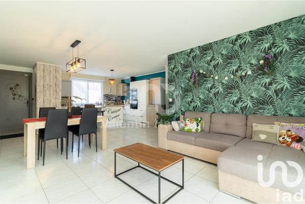 Maison 4 pièces de 80 m² à Donges (44480)