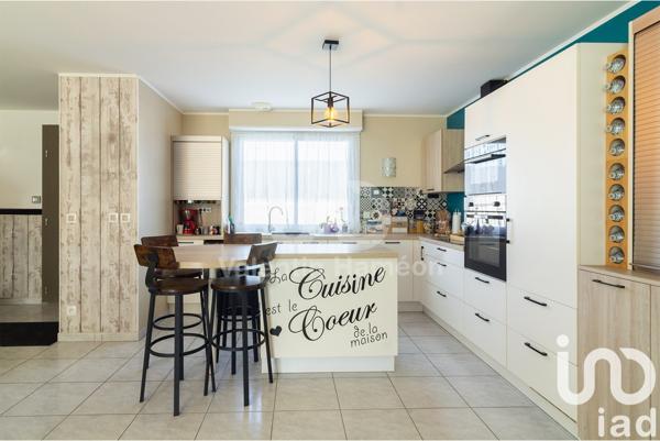 Maison 4 pièces de 80 m² à Donges (44480)