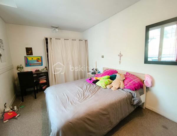 Maison traditionnelle de 219 m²