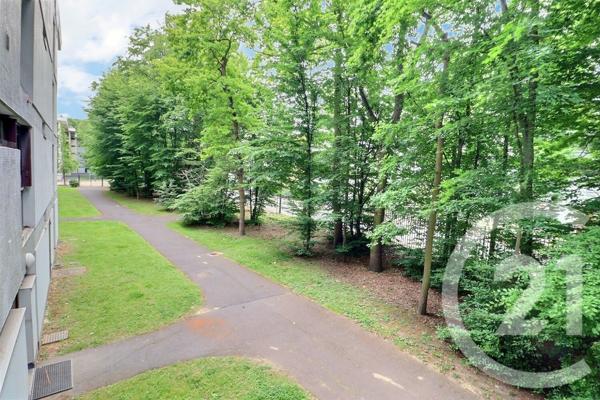 Appartement F5 à vendre  5 pièces - 90,36 m2 TREMBLAY EN FRANCE - 93