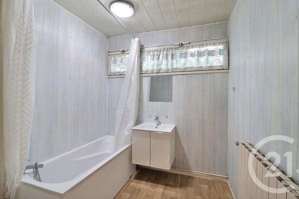 Appartement F5 à vendre  5 pièces - 90,36 m2 TREMBLAY EN FRANCE - 93