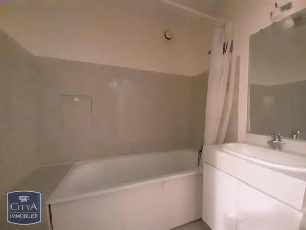 Appartement à louer 1 pièce 27.86m² Rambouillet (78120)