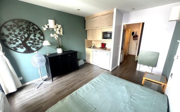 Appartement à vendre    2 pièces • 21,96 m2 La Rochelle