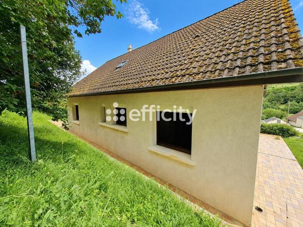 Maison
         5 pièces
        - 114 m² Exclusivité 151 000 € *