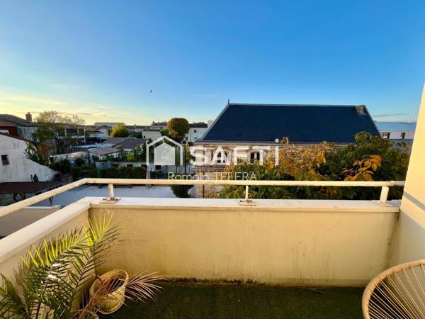 Chartrons : T2 de 51 m² avec un balcon et une vue dégagée