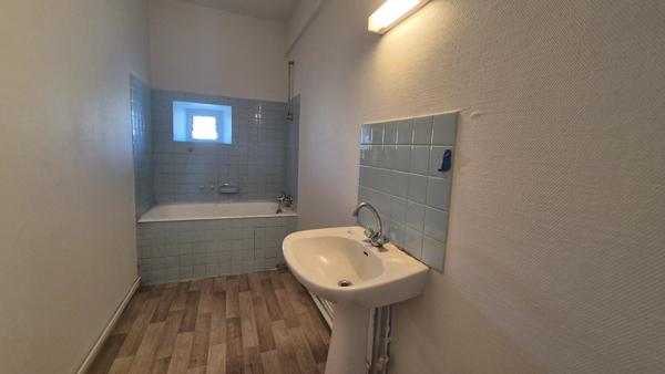 Immeuble de rapport en centre ville de Bellac