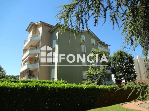 Location Appartement 3 pièces 67.2 m² - 183 RUE DE LA GARE Montluel 01120