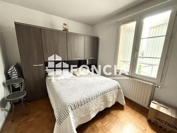 Location Appartement 3 pièces 67.2 m² - 183 RUE DE LA GARE Montluel 01120