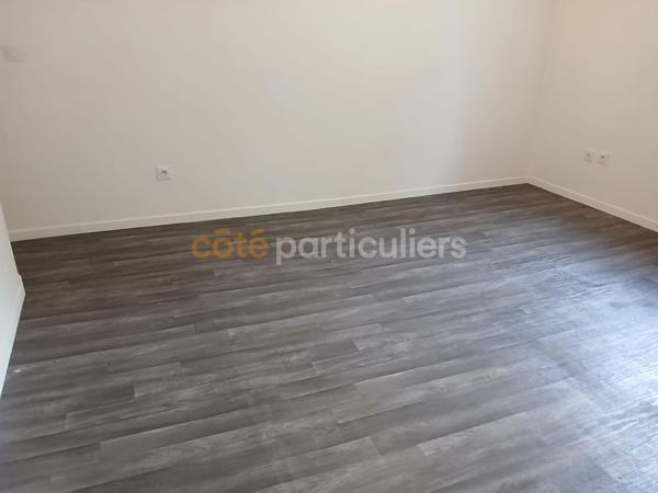 Location
                Appartement45 m² - 2 Pièces -
                    OYONNAX (1100)