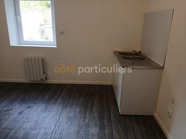 Location
                Appartement45 m² - 2 Pièces -
                    OYONNAX (1100)