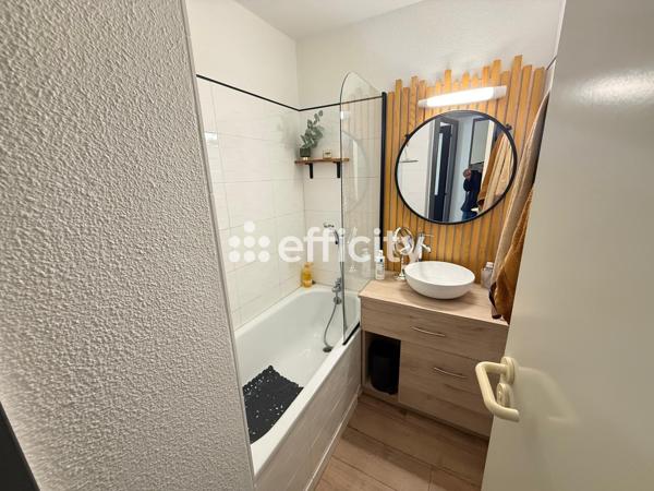 Appartement
         2 pièces
        - 29 m²