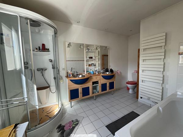 Maison de ville rénovée et agrandie entre Fétilly et Vendôme