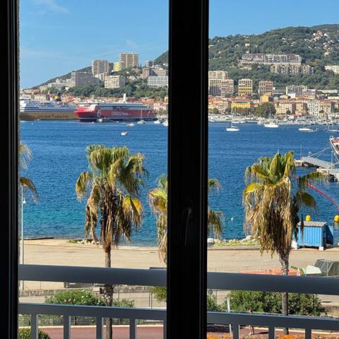 Appartement Ajaccio 3 pièce(s) 63 m2