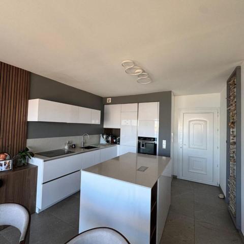 Appartement Ajaccio 3 pièce(s) 63 m2