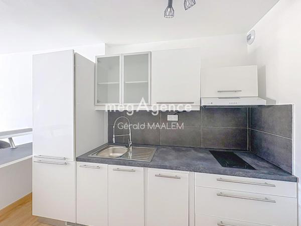 Appartement à COGOLIN, 83310 - 2 pièces 53m²