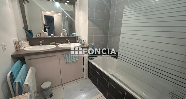 À vendre Appartement 4 pièces 77 m² - Roanne 42300