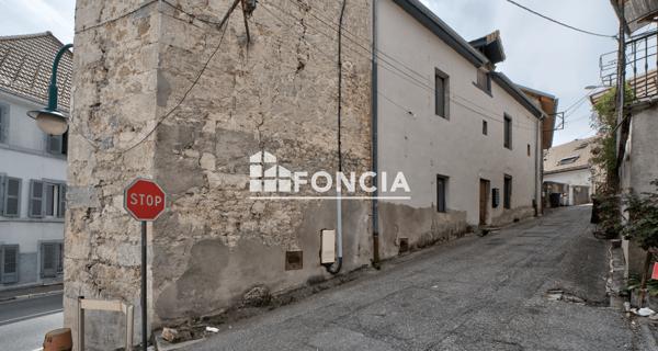 À vendre Appartement 3 pièces 74 m² - Châtillon-en-michaille 01200