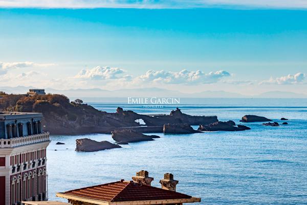 Appartement vue mer à vendre à Biarritz avec terrasse 60 m²