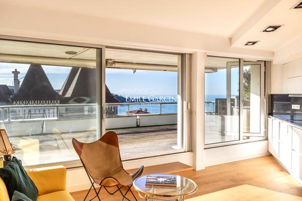 Appartement vue mer à vendre à Biarritz avec terrasse 60 m²