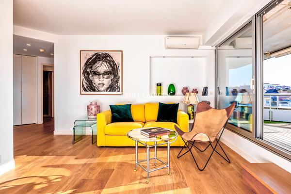 Appartement vue mer à vendre à Biarritz avec terrasse 60 m²