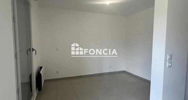 À vendre Studio 41 m² - Rillieux-la-pape 69140