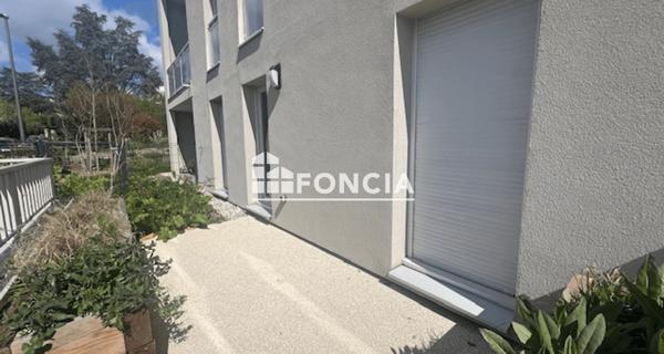 À vendre Studio 41 m² - Rillieux-la-pape 69140