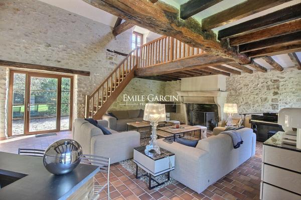 A VENDRE - Donnemarie-Dontilly 77- Maison Familiale, 8 ch, piscine