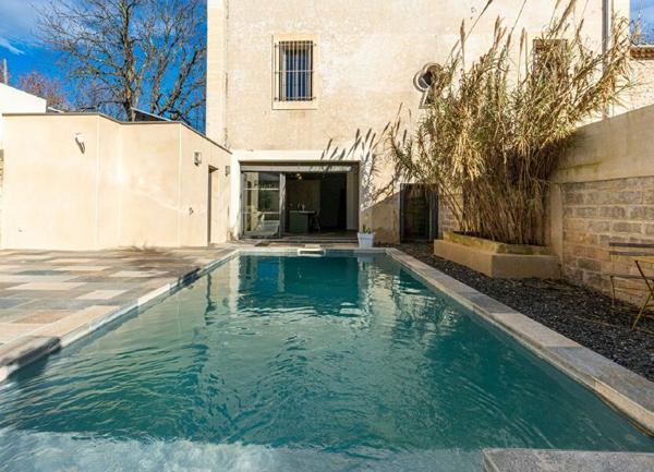 Maison à vendre    5 pièces • 160 m2 Marsillargues