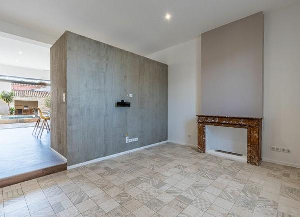 Maison à vendre    5 pièces • 160 m2 Marsillargues