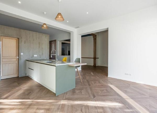 Maison à vendre    5 pièces • 160 m2 Marsillargues