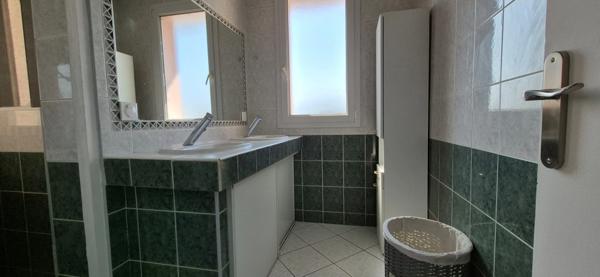 Appartement rénové à vendre 4 pièces BON ENCONTRE (47), proche à pied de toutes les commodités