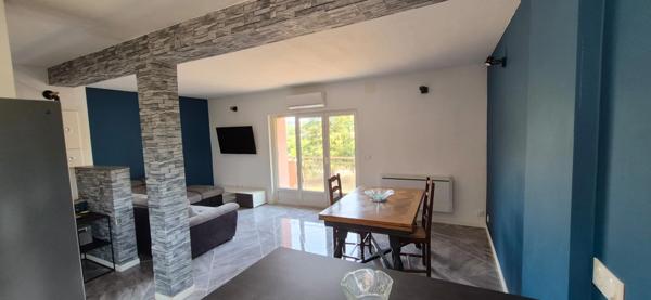 Appartement rénové à vendre 4 pièces BON ENCONTRE (47), proche à pied de toutes les commodités