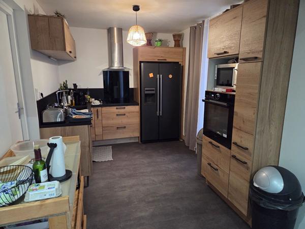 Jolie maison proche centre ville Civray