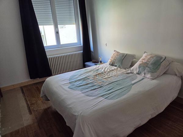 Jolie maison proche centre ville Civray