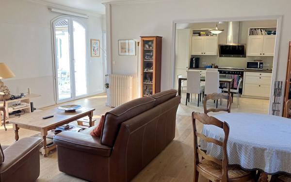 Maison à vendre    5 pièces •  Angoulême