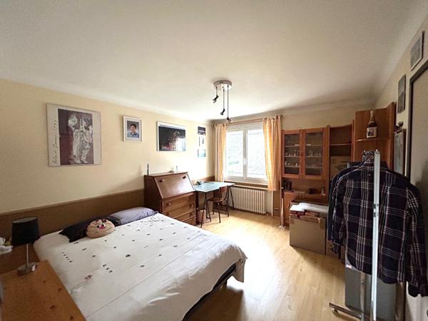 Maison familiale de caractère de 319m² - environnement verdoyant et calme