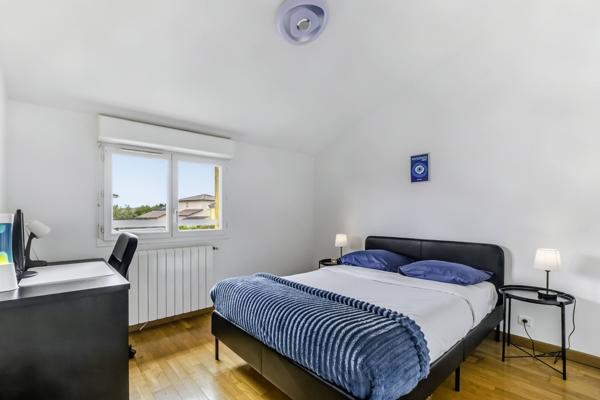 MAISON FAMILIALE T7 – 180 M² – PISCINE – PANNEAUX SOLAIRES – QUARTIER CALME