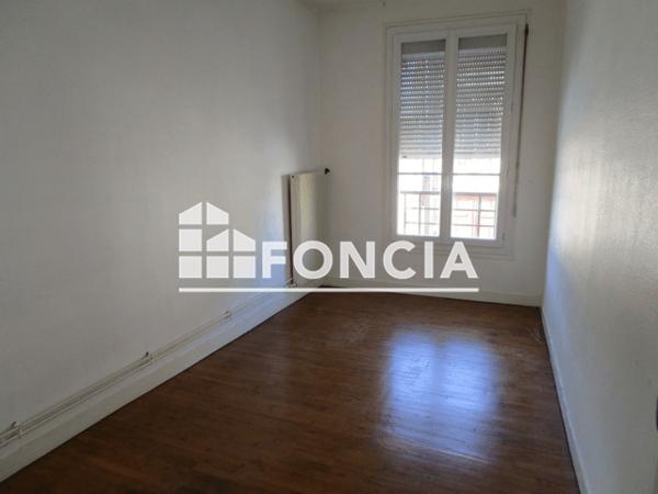 Location Appartement 2 pièces 37.38 m² - . Chartres 28000