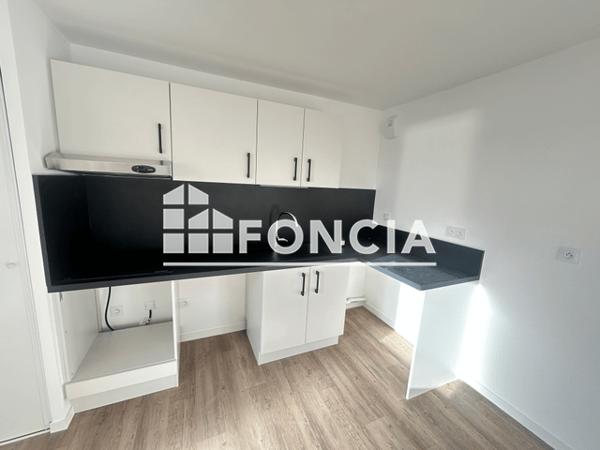 Location Appartement 3 pièces 64.43 m² - 3A RUE DU MARECHAL LECLERC Luisant 28600