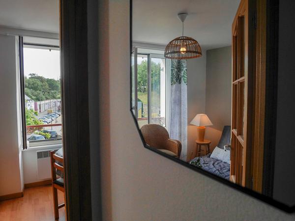 Appartement 3 pièce(s) 46.99 m2 , Le palais