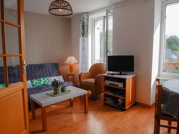 Appartement 3 pièce(s) 46.99 m2 , Le palais