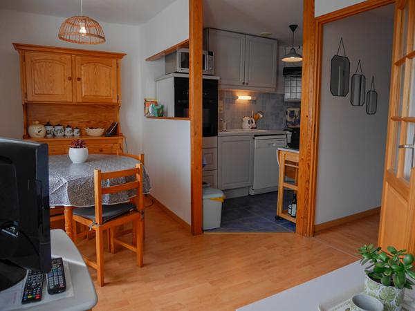 Appartement 3 pièce(s) 46.99 m2 , Le palais