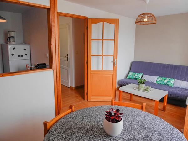 Appartement 3 pièce(s) 46.99 m2 , Le palais