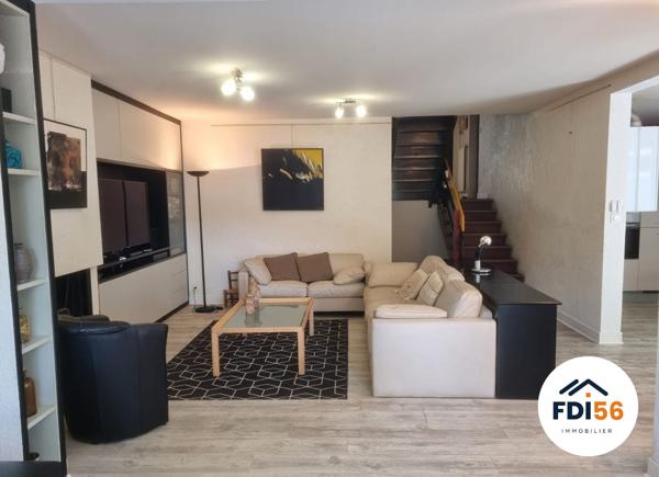 A VENDRE LORIENT - MAISON FAMILIALE 4 CHAMBRES - JARDIN - GARAGE , Lorient
