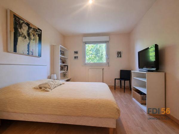 A VENDRE LORIENT - MAISON FAMILIALE 4 CHAMBRES - JARDIN - GARAGE , Lorient