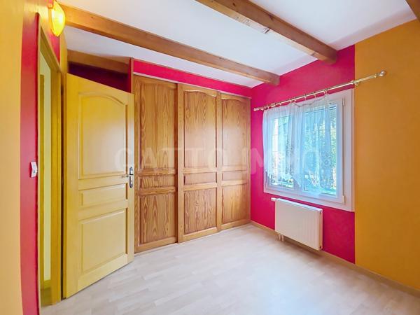 Rémilly (57580) SOUS OFFRE D'ACHAT // Charmante maison 120m2 / à rafraîchir / jardin / 6 chambres / 2 Garages