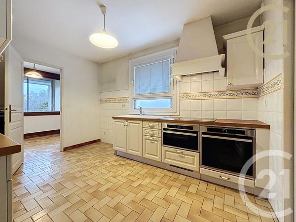 Appartement T5 à vendre  6 pièces - 137,77 m2 MONTELIMAR - 26